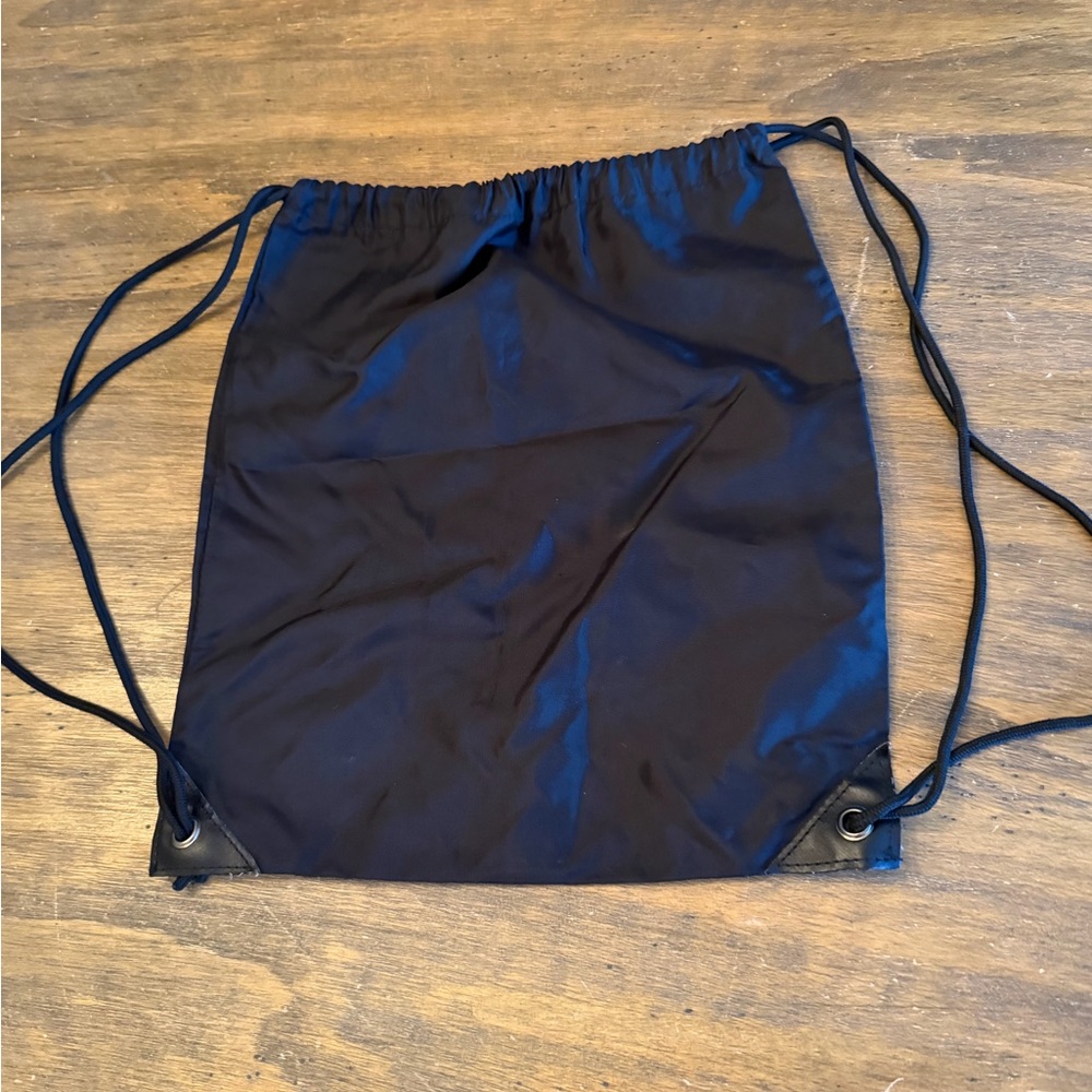 Oakley Black Drawstring Backpack - image 3